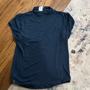Oner Active Oil Blue Mock Neck Short Sleeve Top size L